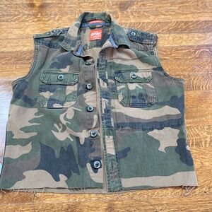 Camouflage Sleeveless Vest